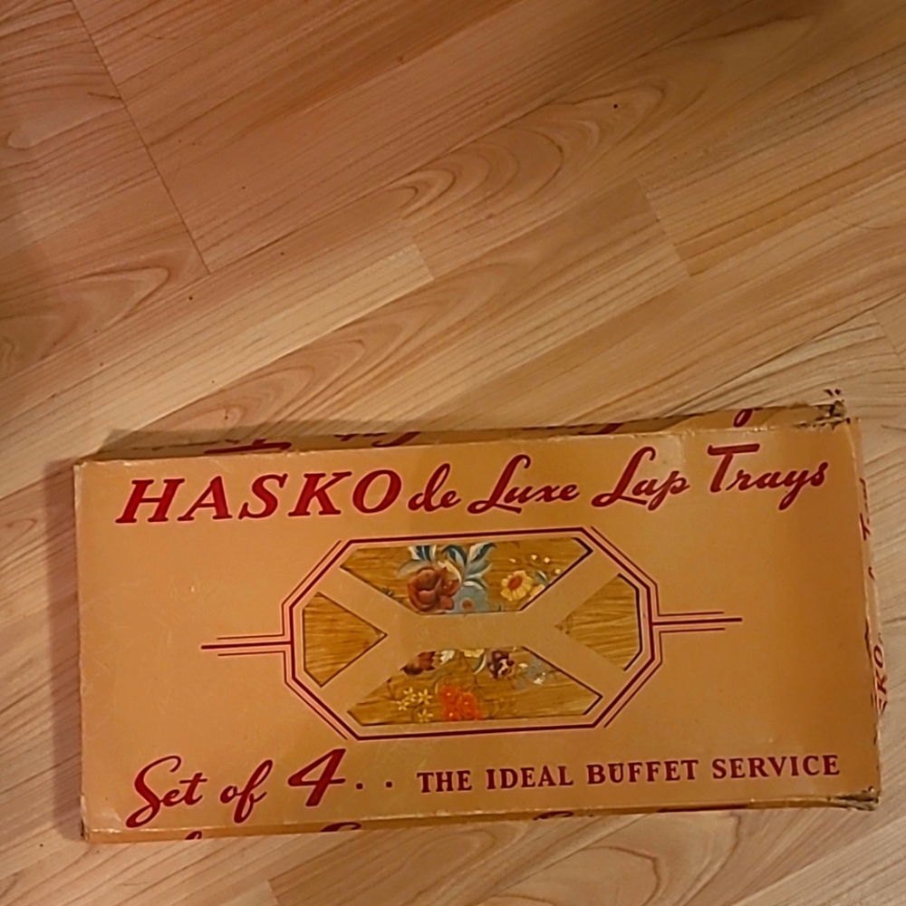 Midcentury Hasko Haskelite Flower Wood Lap Trays